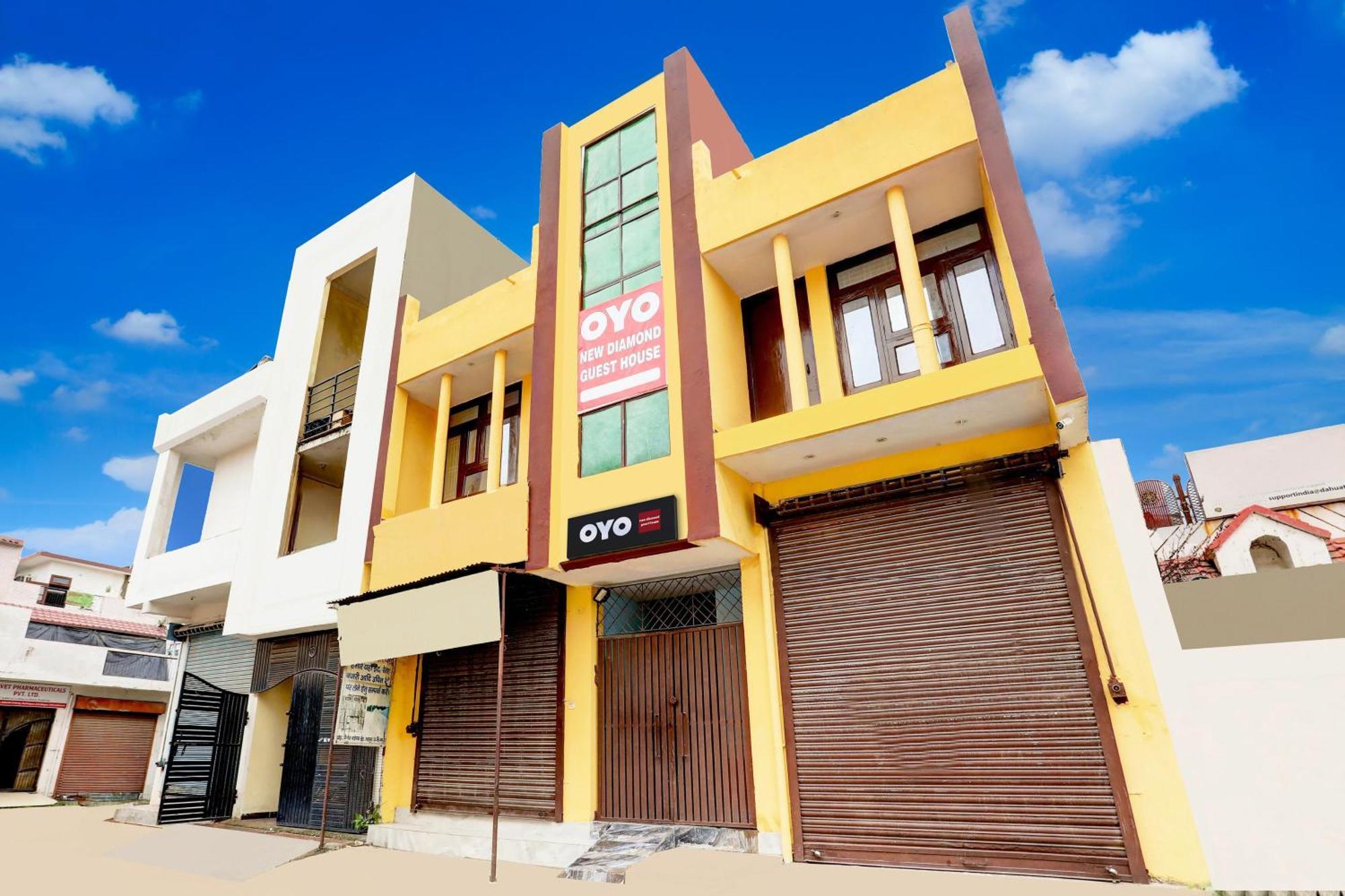 Spot On New Diamond Guest House Rudrapur Exteriér fotografie